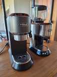 Delonghi delica + rasnita delonghi Super Pret