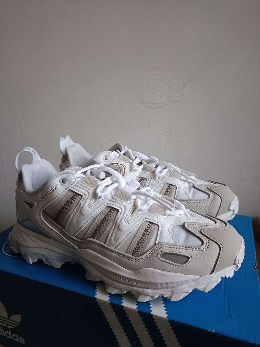 Adidas Hyperturf номер 41 1/3, 42