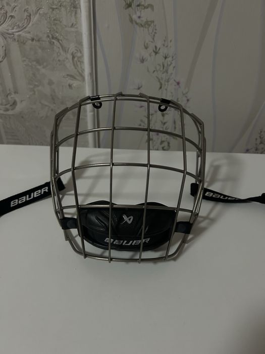 хоккейная клюшка и сетка