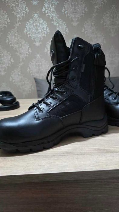 Кубинки TUFFKING работни с метално бомбе – устойчиви и издръжливи