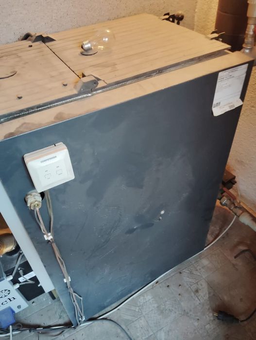 Продавам котел бош 27kW