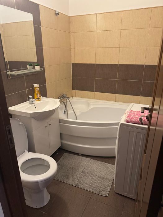 Proprietar, vand apartament 2 cam ion mihalache- zona ciuperca/Domenii
