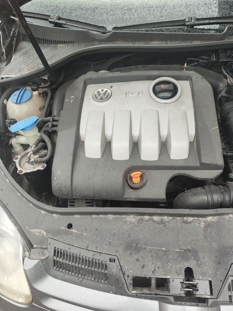 VW Golf V 1.9 105 кс на части