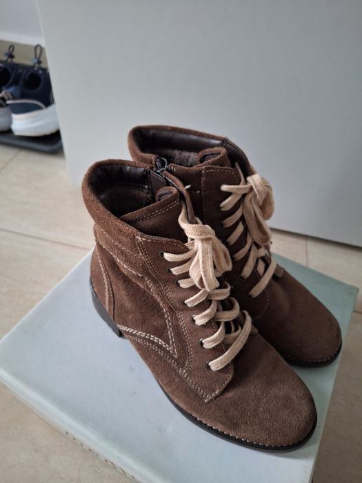 Ghete iarna Medicus, piele naturala intoarsa, 37, aproape noi