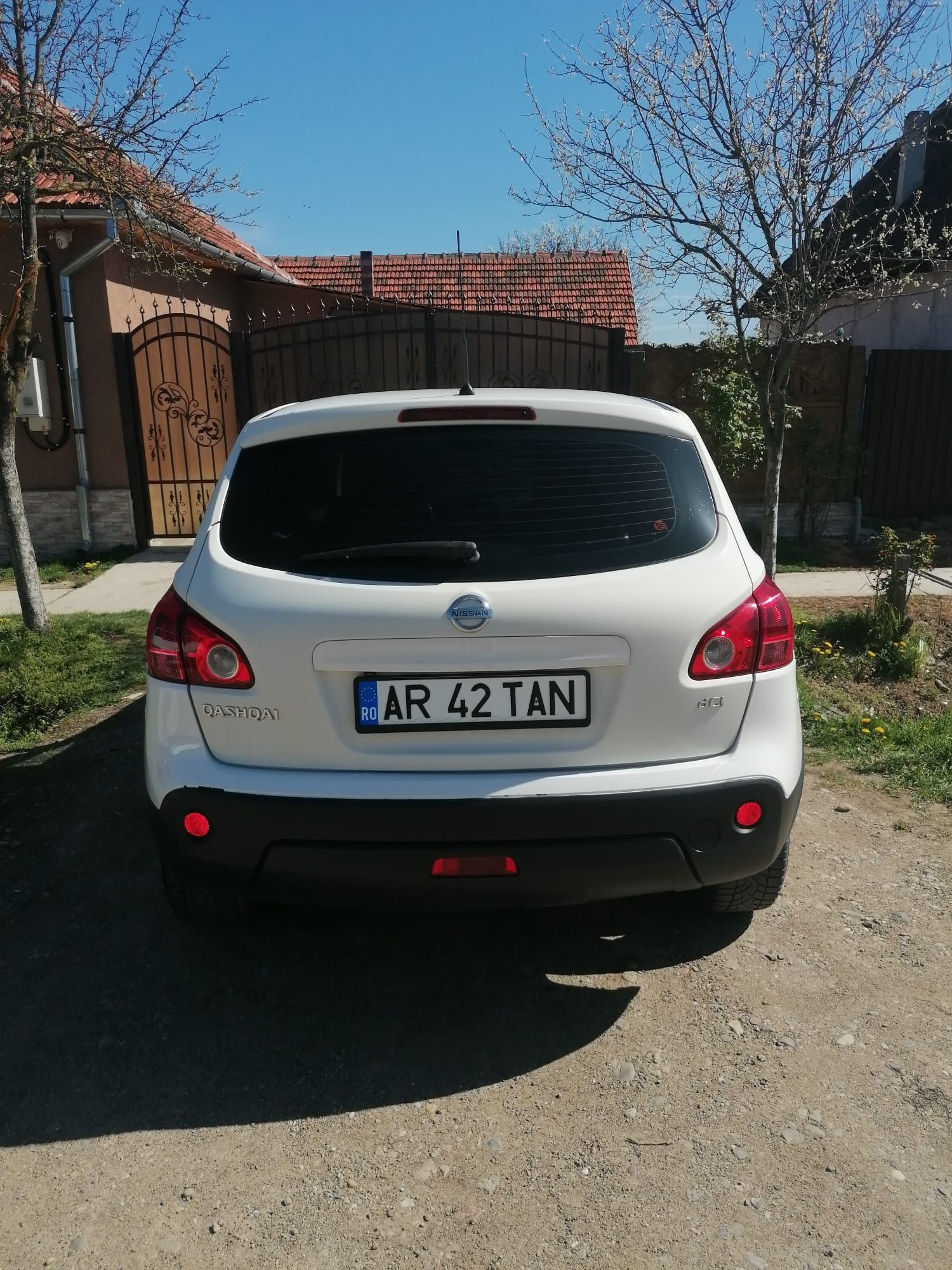 Masina Nisan  oashqai