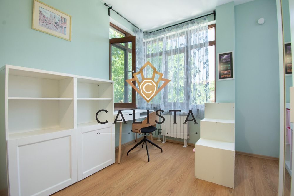 Тристаен апартамент под наем в центъра на София, 2157265