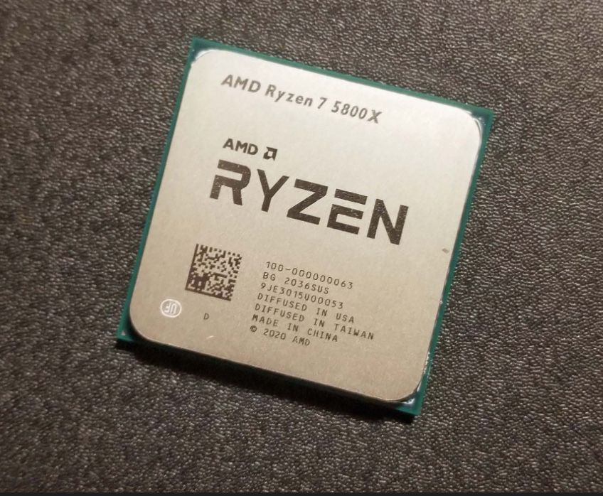 Процесор Ryzen 7 5800X