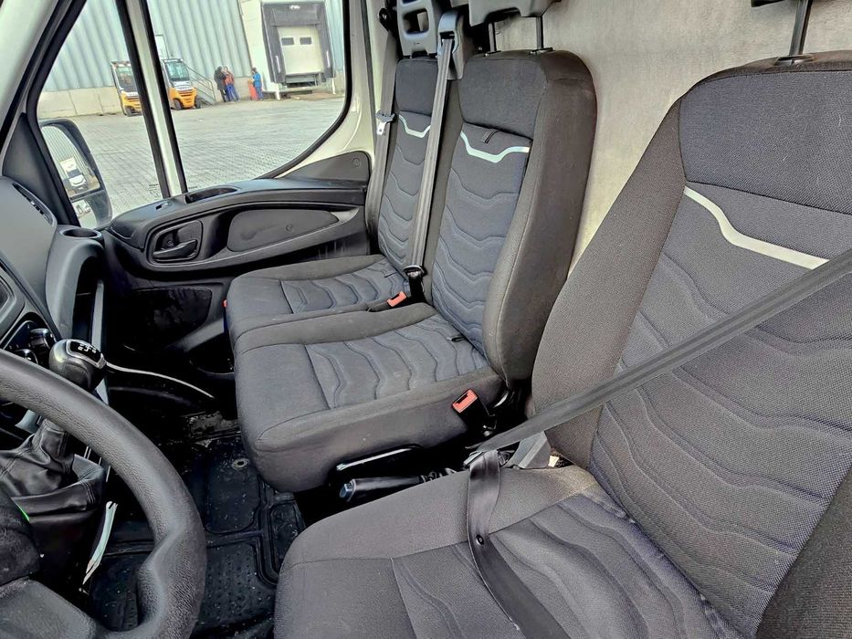Masina Iveco Daily – Van