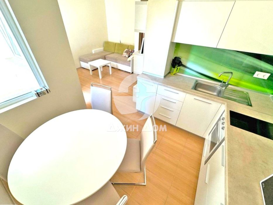 Продава се Тристаен апартамент в Несебър - 73 кв.м за 1206 €/кв.м - Снимка #3