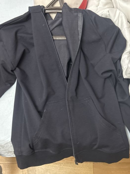 кофта на замке синяя