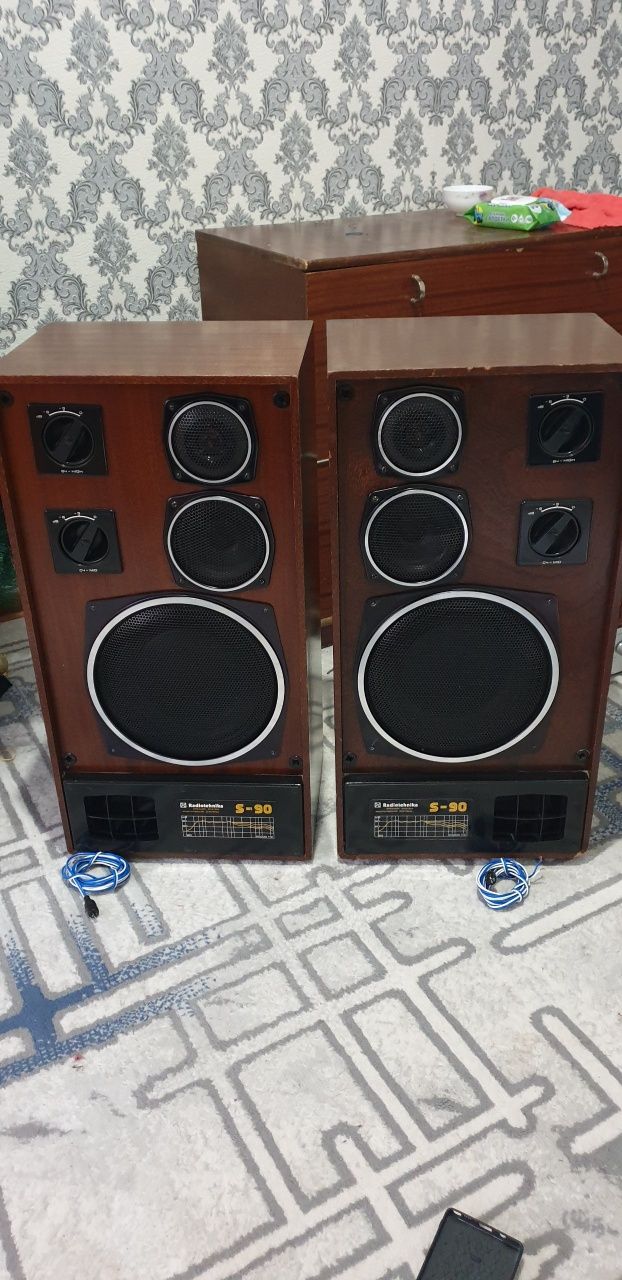 Elektronika B1-01 Bilan S90 kanplekt sotiladi