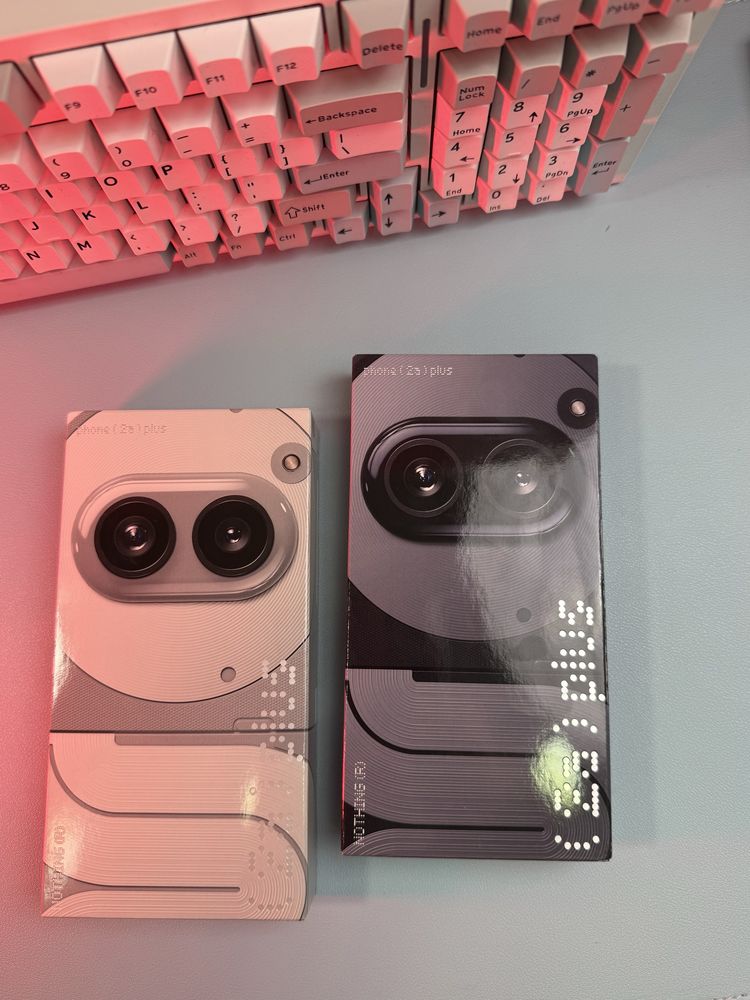 Nothing Phone 2A Plus 12/256GB Black / Gray