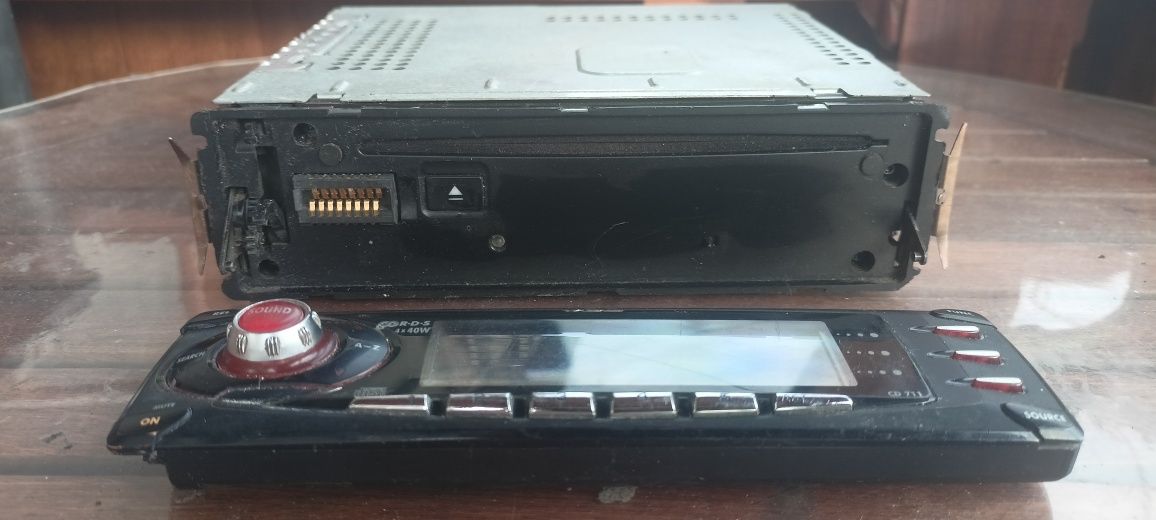 Авто плеър CD VDO 711