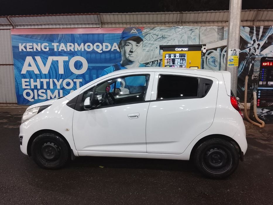 Chevrolet Spark 2011