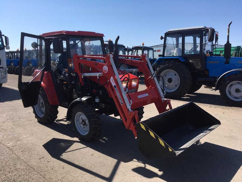 Трактор Беларус 320.4