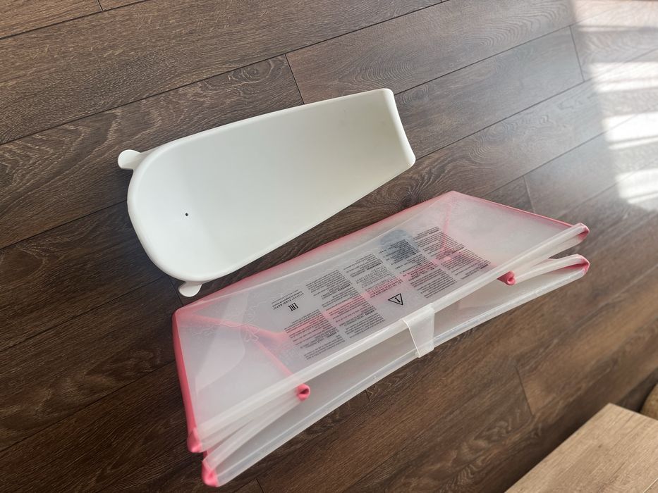 Вана Stokke Flexi Bath и подложка за нея