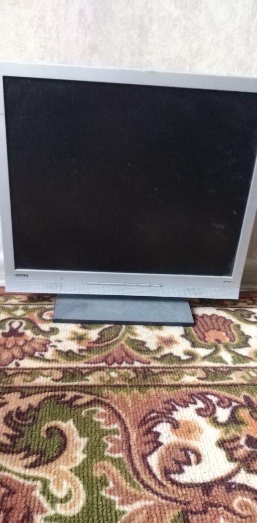 Продам ЖК Монитор 17" есть компьютер и все комплектующие