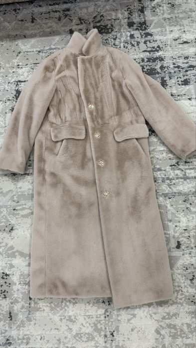 Продам шубу в пол