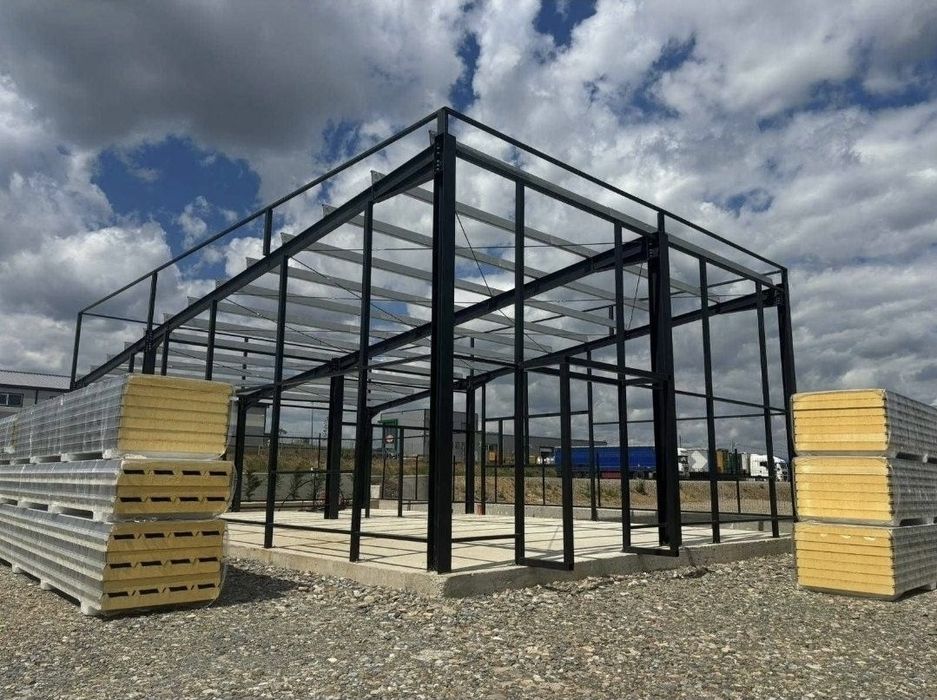 Vand structura metalica din stoc 10x20x4m