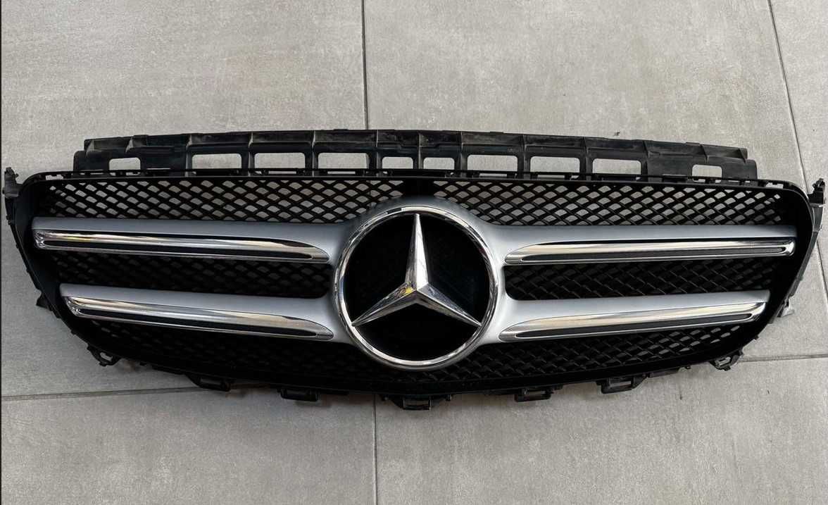 Оригинална предна решетка с емблема за Mercedes E-Class W213 2016–2020