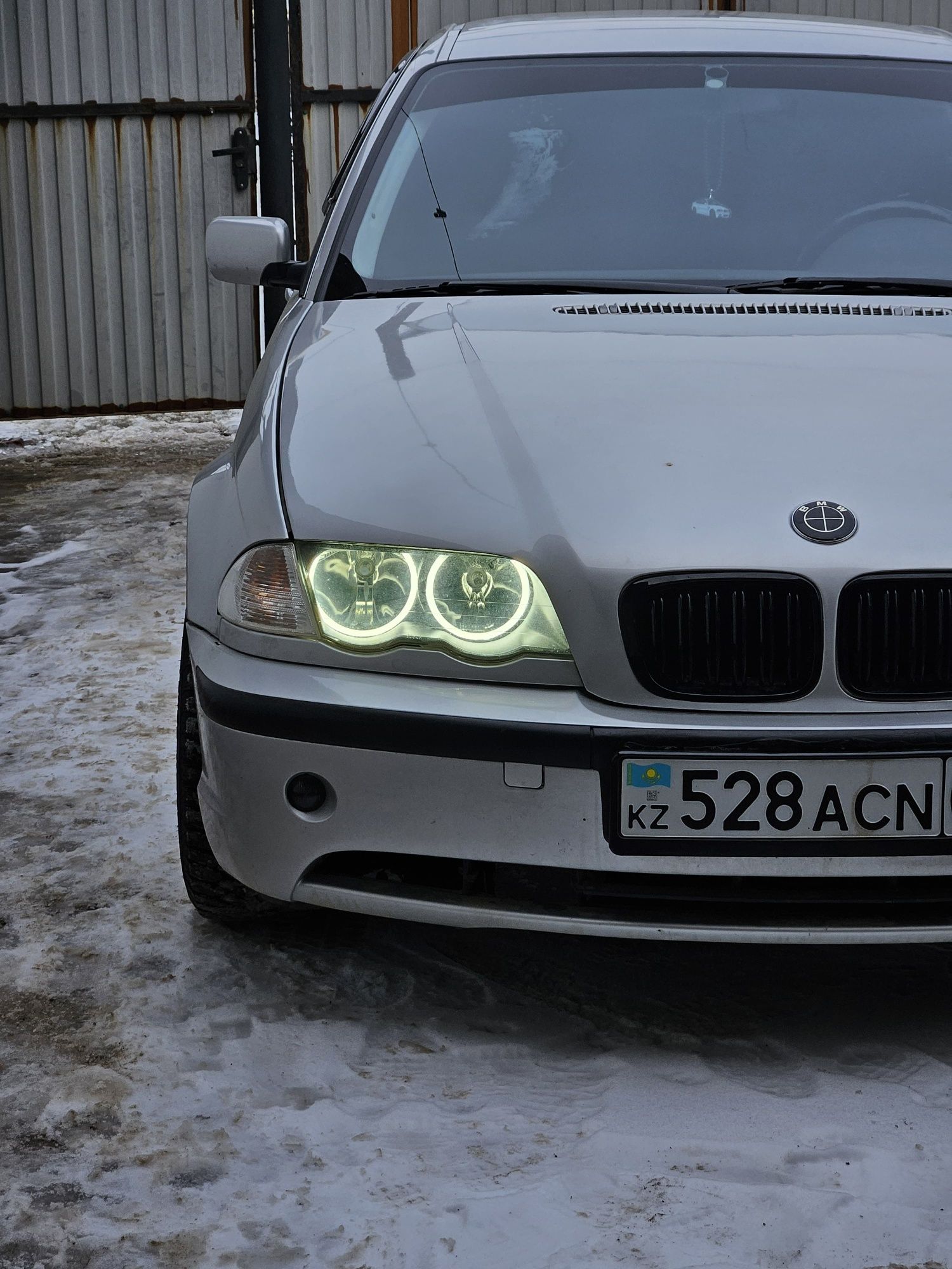 BMW e46             .