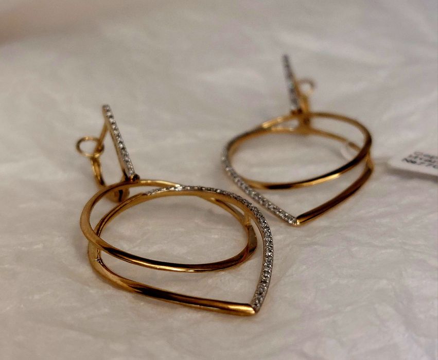 Продам красивые серьги, производство Италия