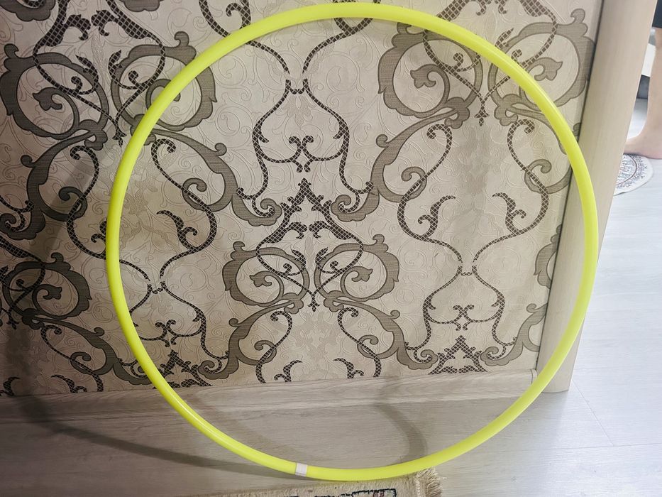 Обруч для гимнастики