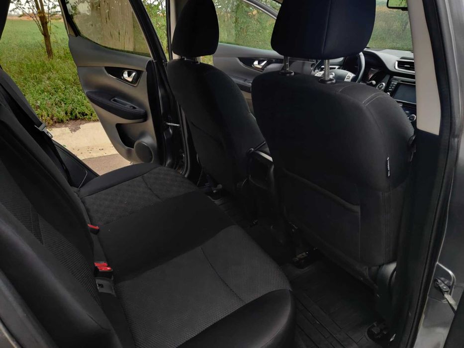 Nissan Qashqai 1.6 Diesel - Automat