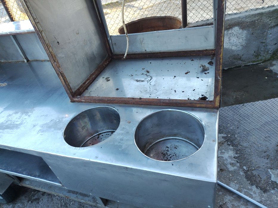 Мобилна скара  от неръждавейка