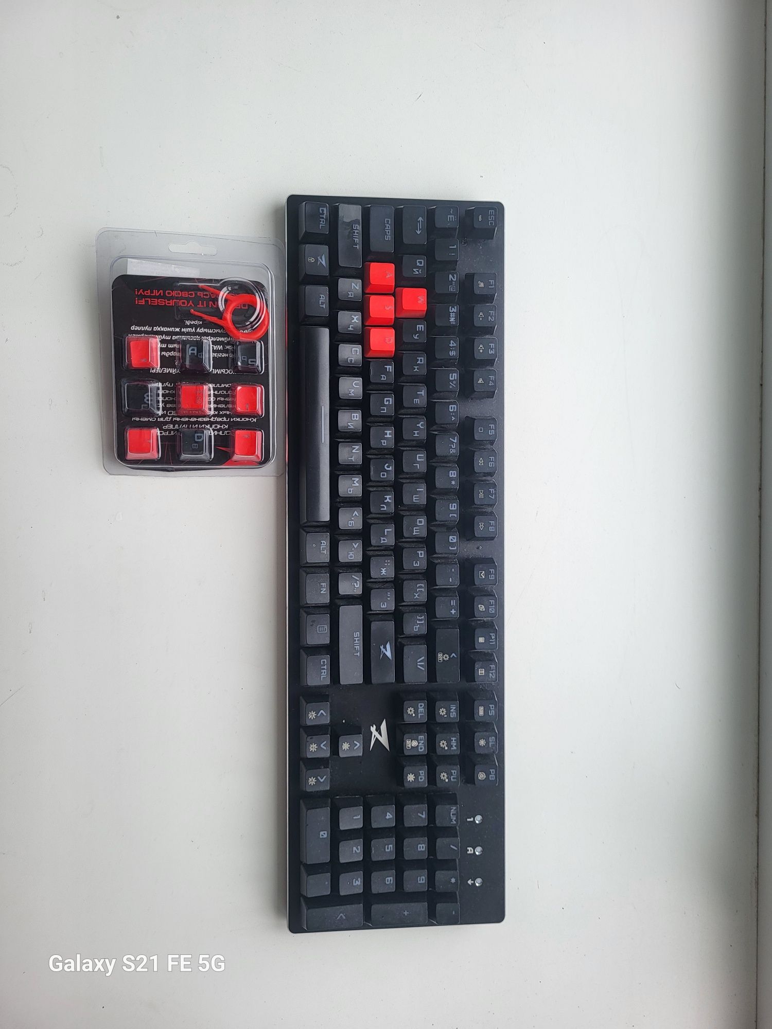 Продам клавиатуру Zet blade gaming 2 Kailh red box