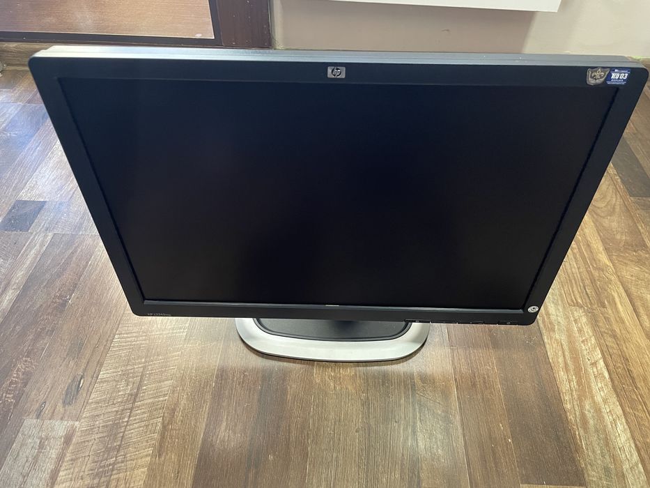 Монитор HP L2245WG