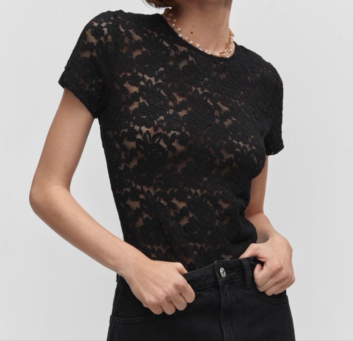 Черна дантелена блуза Mango