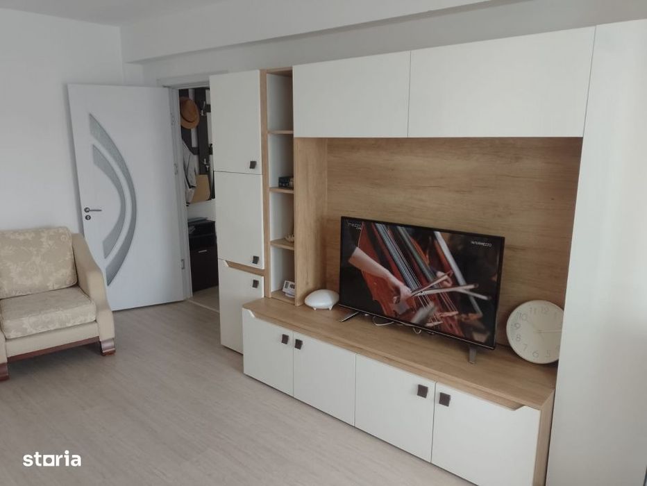 Apartament cu 2 camere Centru / Primarie