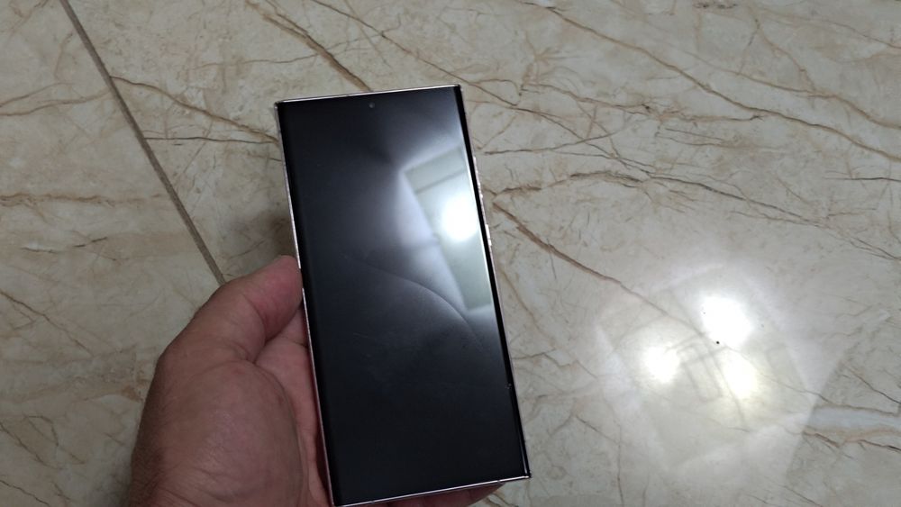 Samsung  S23 ULTRA