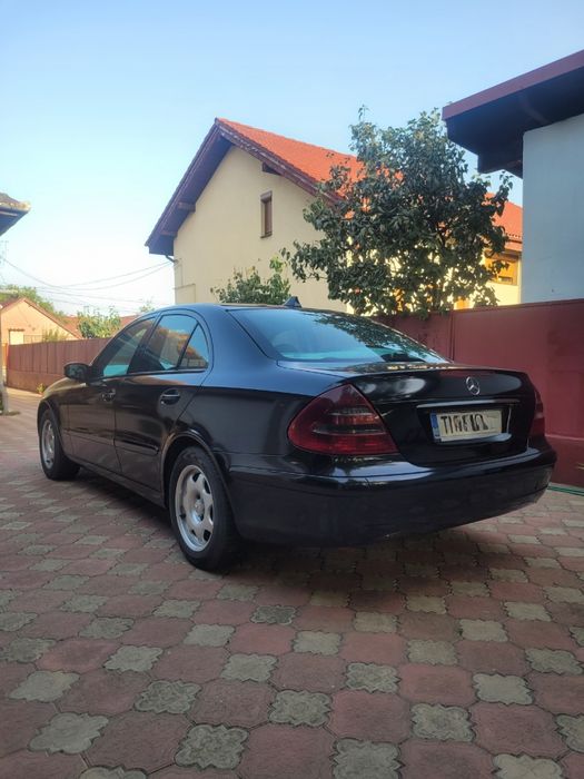 Mercedes E200 CDI W211