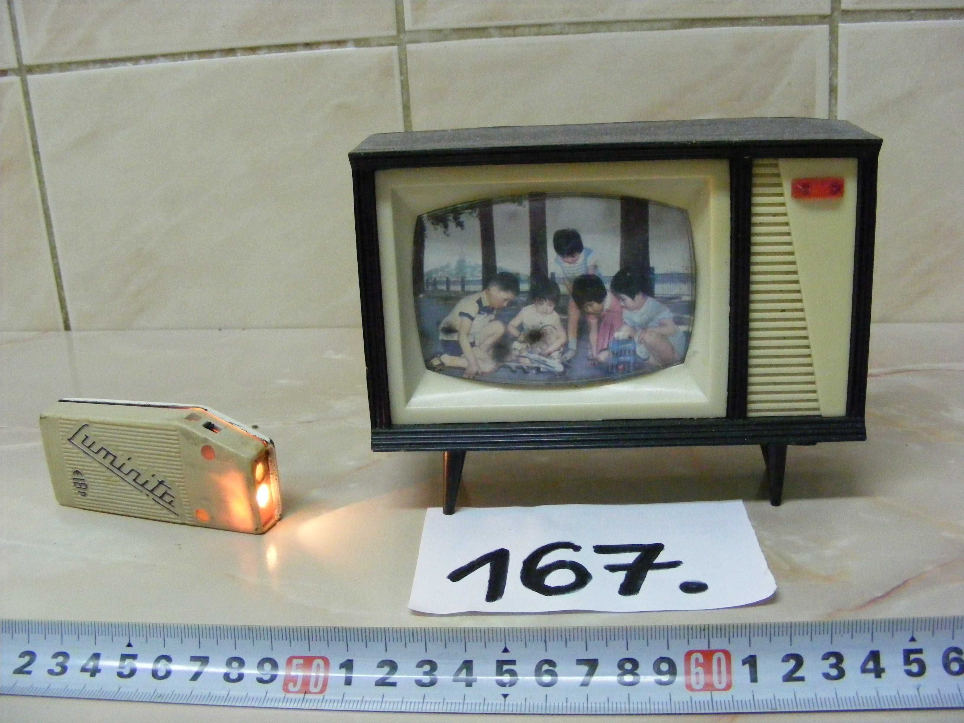 Lantenă ,,Luminița,, și pușculiță TV, anii 1970 (cod 167)