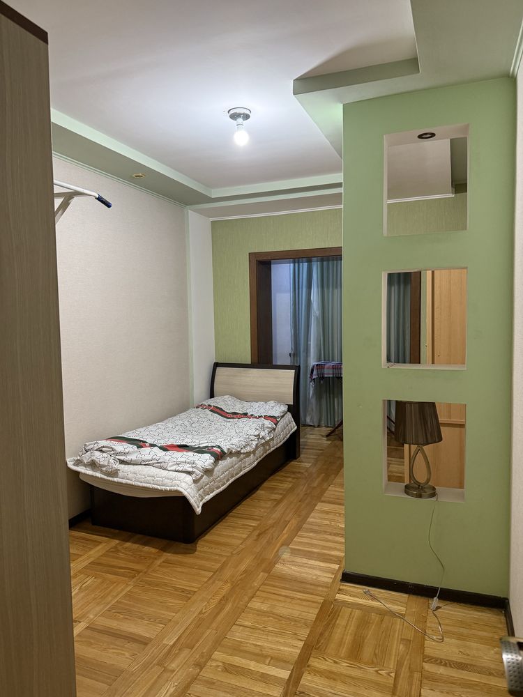 Сдам квартиру Новза метро 5/3/5