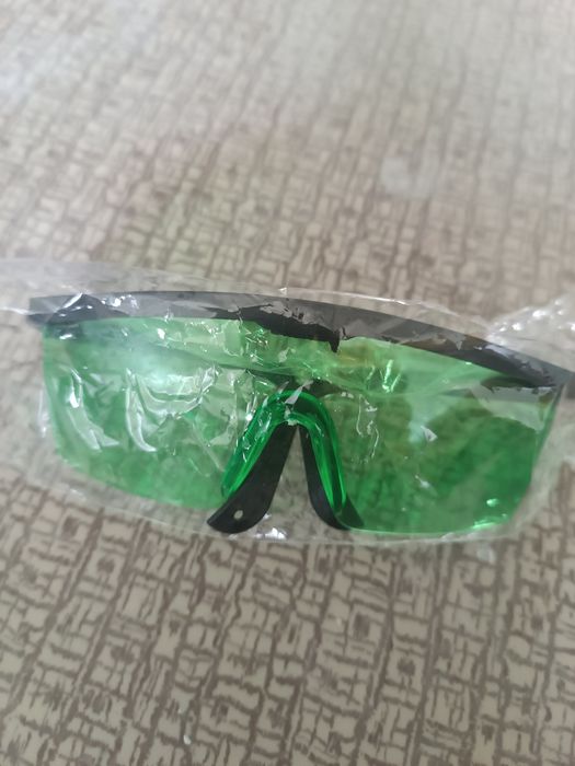 Lazerniy uroven shtativi (oyoq qismi)