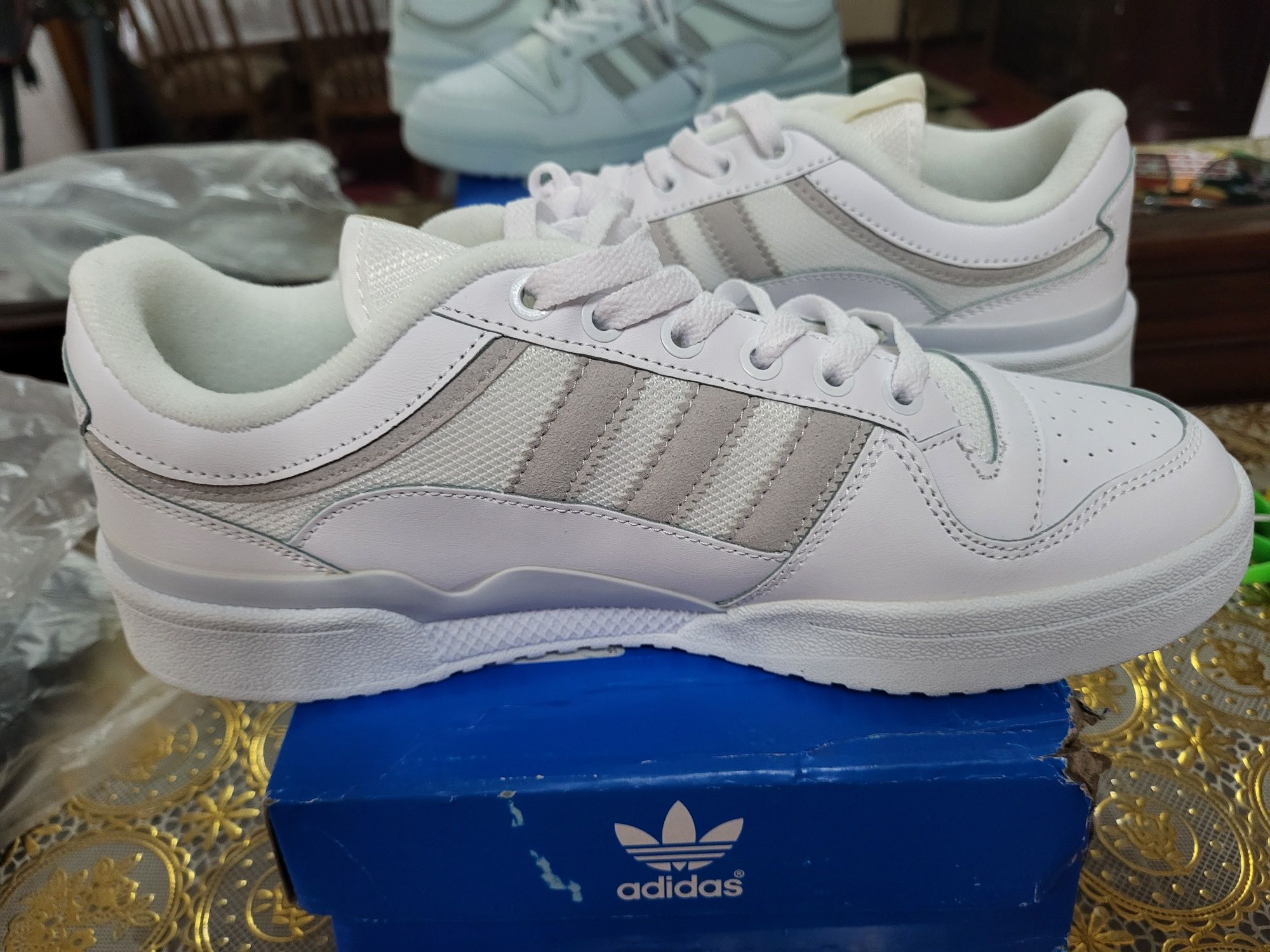 Красовки Adidas оргинал