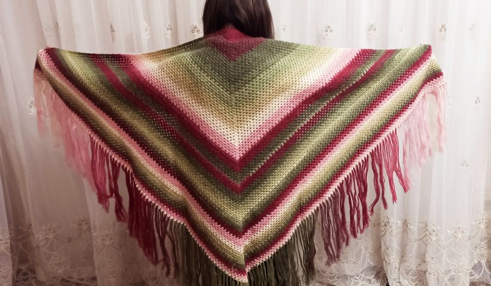 Шаль. Для женщин