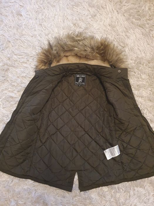 Geaca fete  C&A(7/8ani)