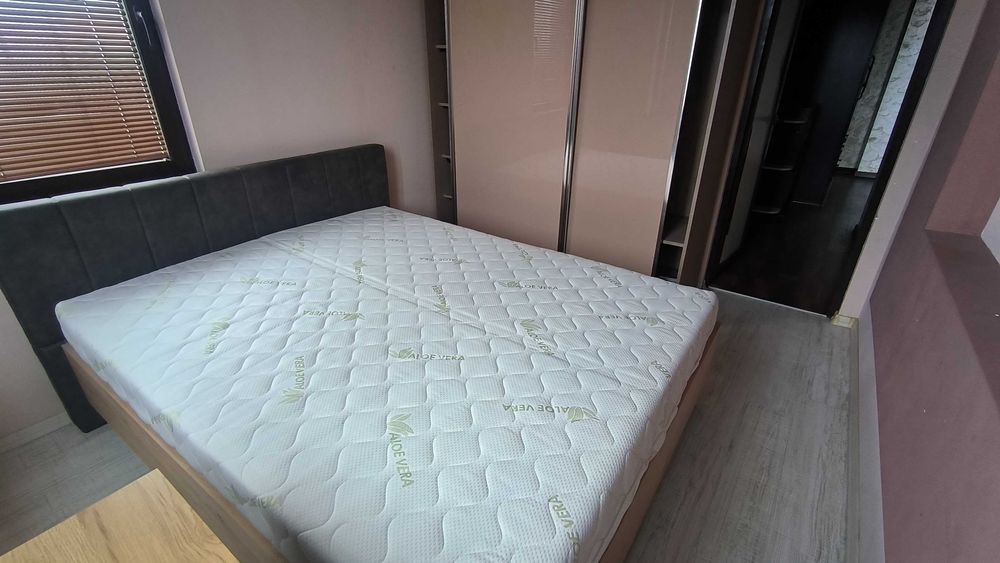 Двулицев матрак 160/200см