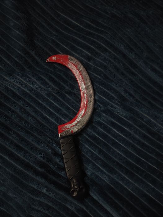 Реквизит для Хэллоуина изогнутый нож Dimitrescu