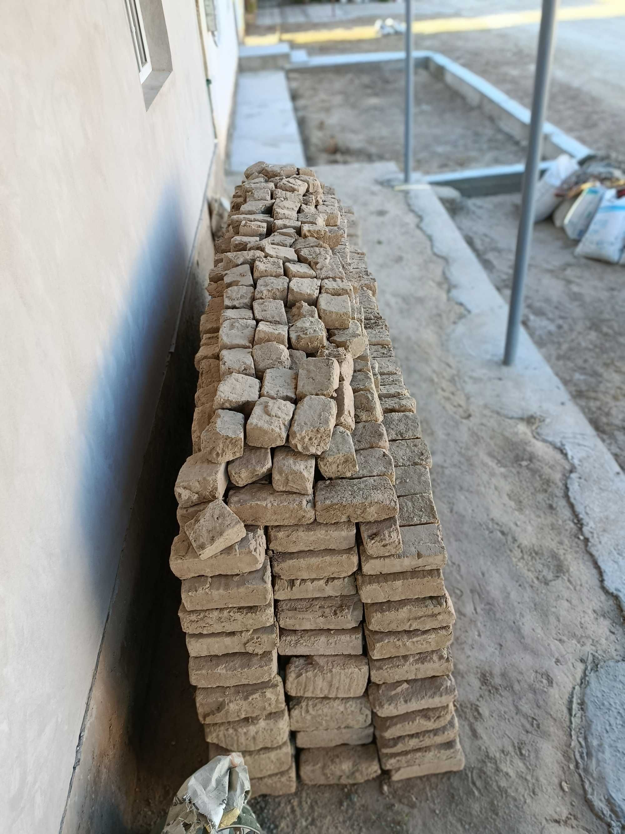 Гербиш сатылады ТАХИАТАШДА
