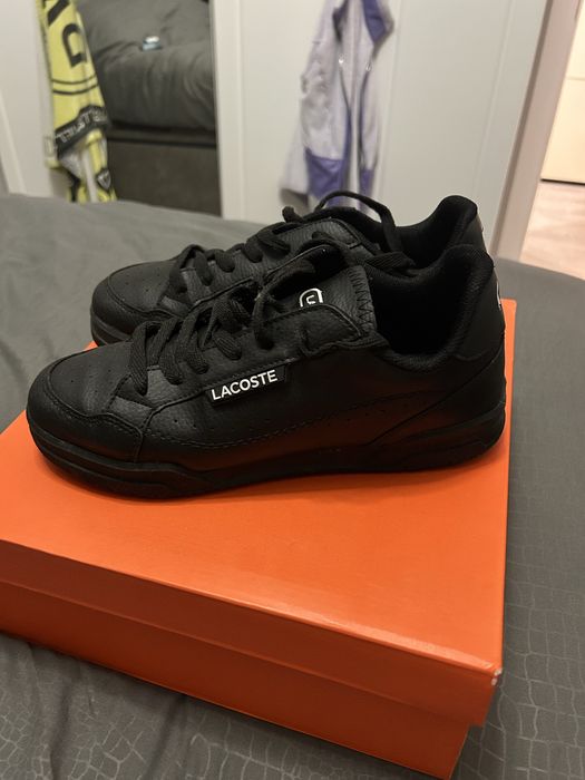 Lacoste обувки