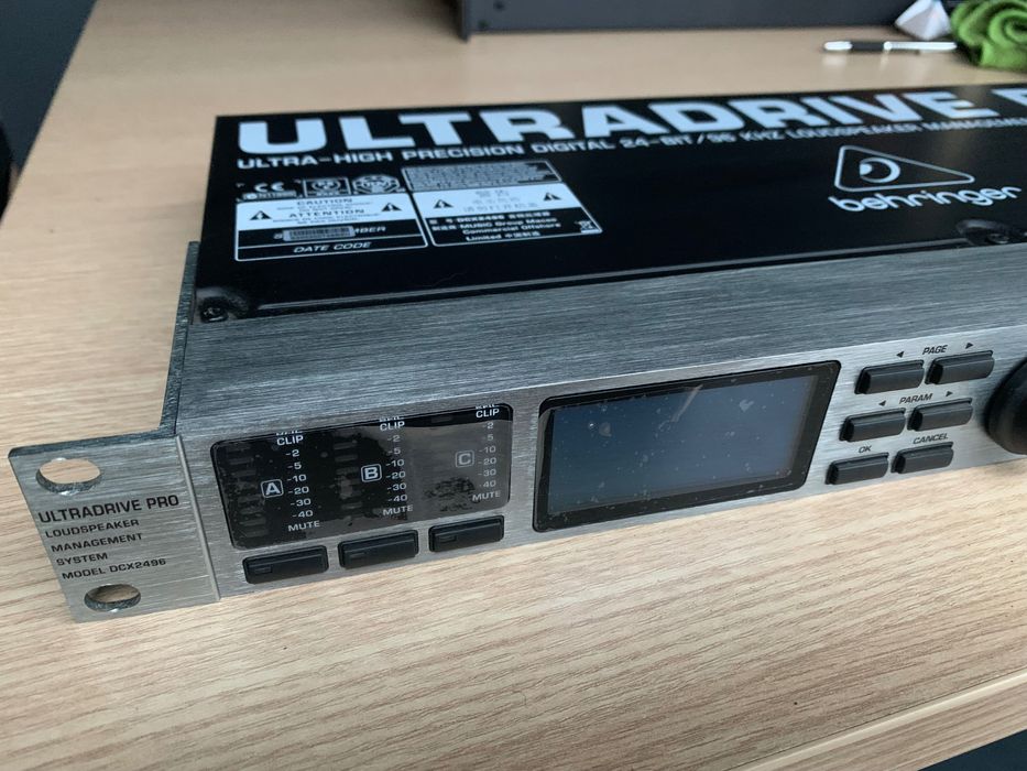 Високоговорител Behringer DCX2496 Ultradrive Pro