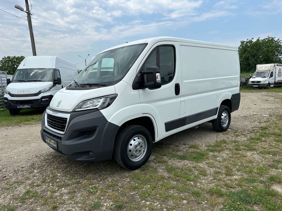 Peugeot Boxer Oferim finanțare Leasing ! TVA deductibil! 7.800 euro + TVA!L1 -H1 !