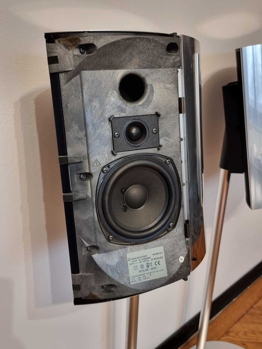 Boxe active Bang and Olufsen beolab 4000