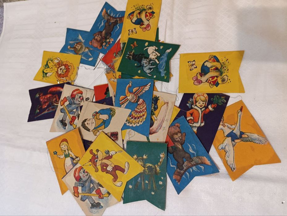 Гирлянды Маски Искринки новогодние ёлочные СССР