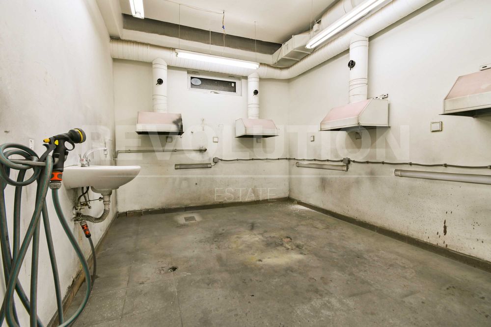 Продава се Офис в София, Редута - 238 кв.м за 1765 €/кв.м - Снимка #11